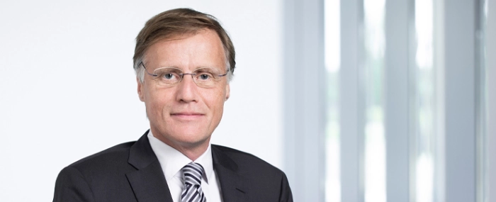 Jochen-Hanebeck-portrait